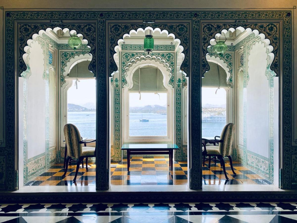 Shiv Niwas Palace By Hrh Group Of Hotels Udaipur Exterior photo