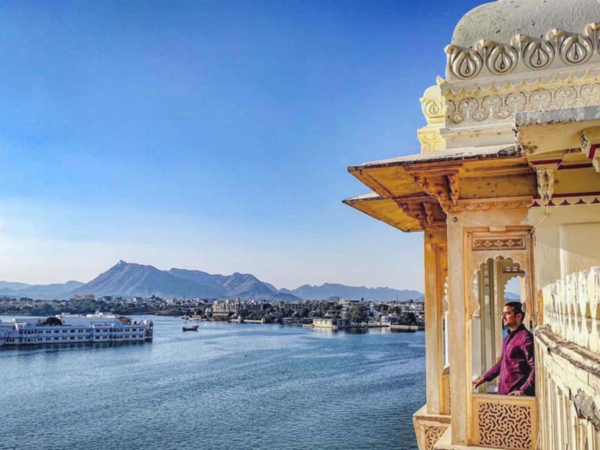 Shiv Niwas Palace By Hrh Group Of Hotels Udaipur Exterior photo