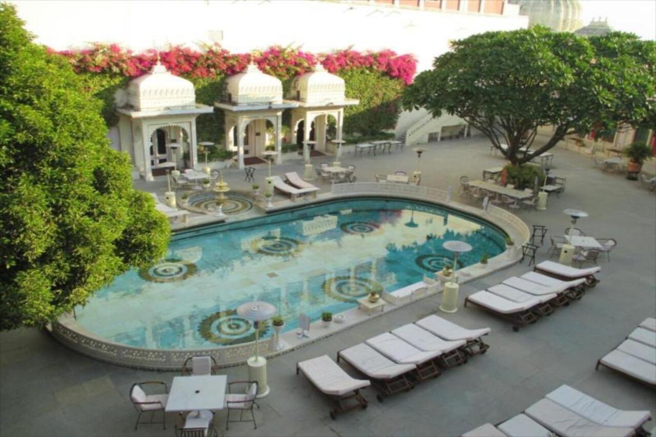 Shiv Niwas Palace By Hrh Group Of Hotels Udaipur Exterior photo