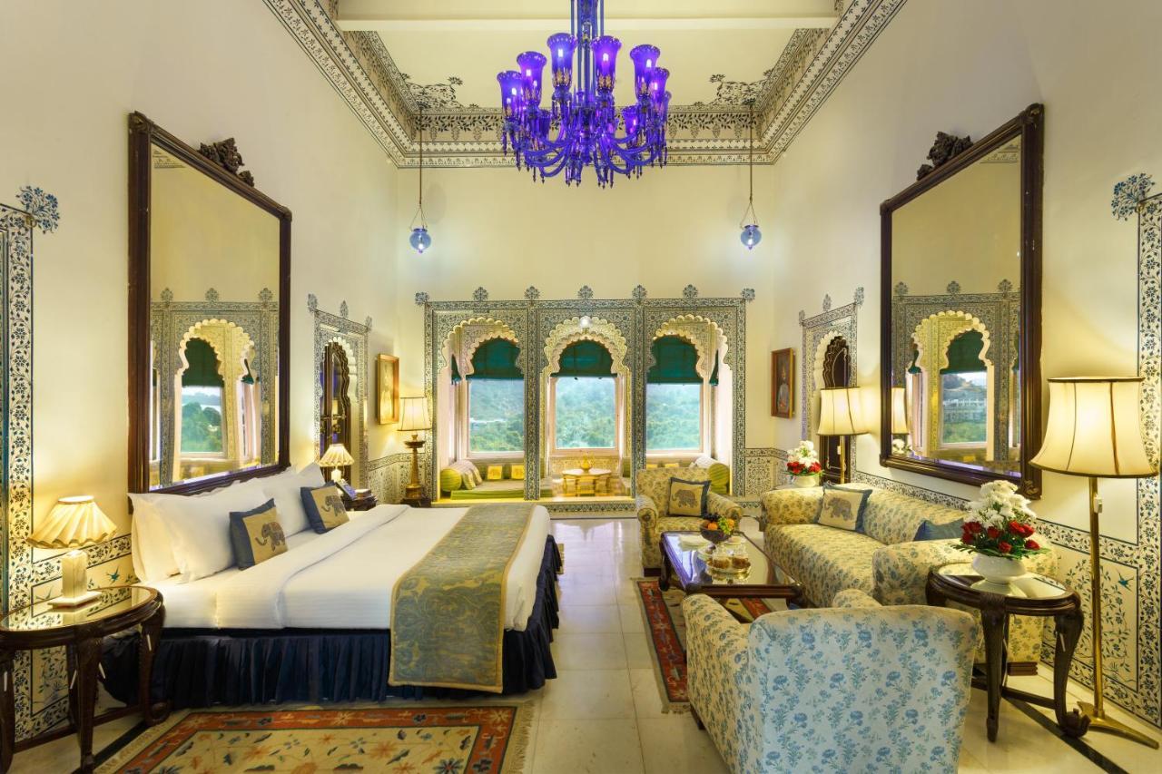 Shiv Niwas Palace By Hrh Group Of Hotels Udaipur Exterior photo