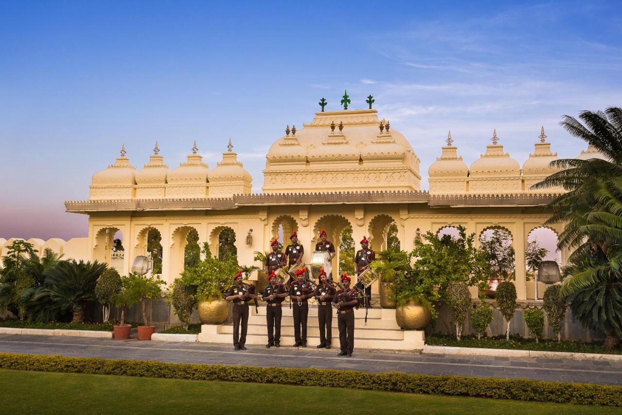Shiv Niwas Palace By Hrh Group Of Hotels Udaipur Exterior photo